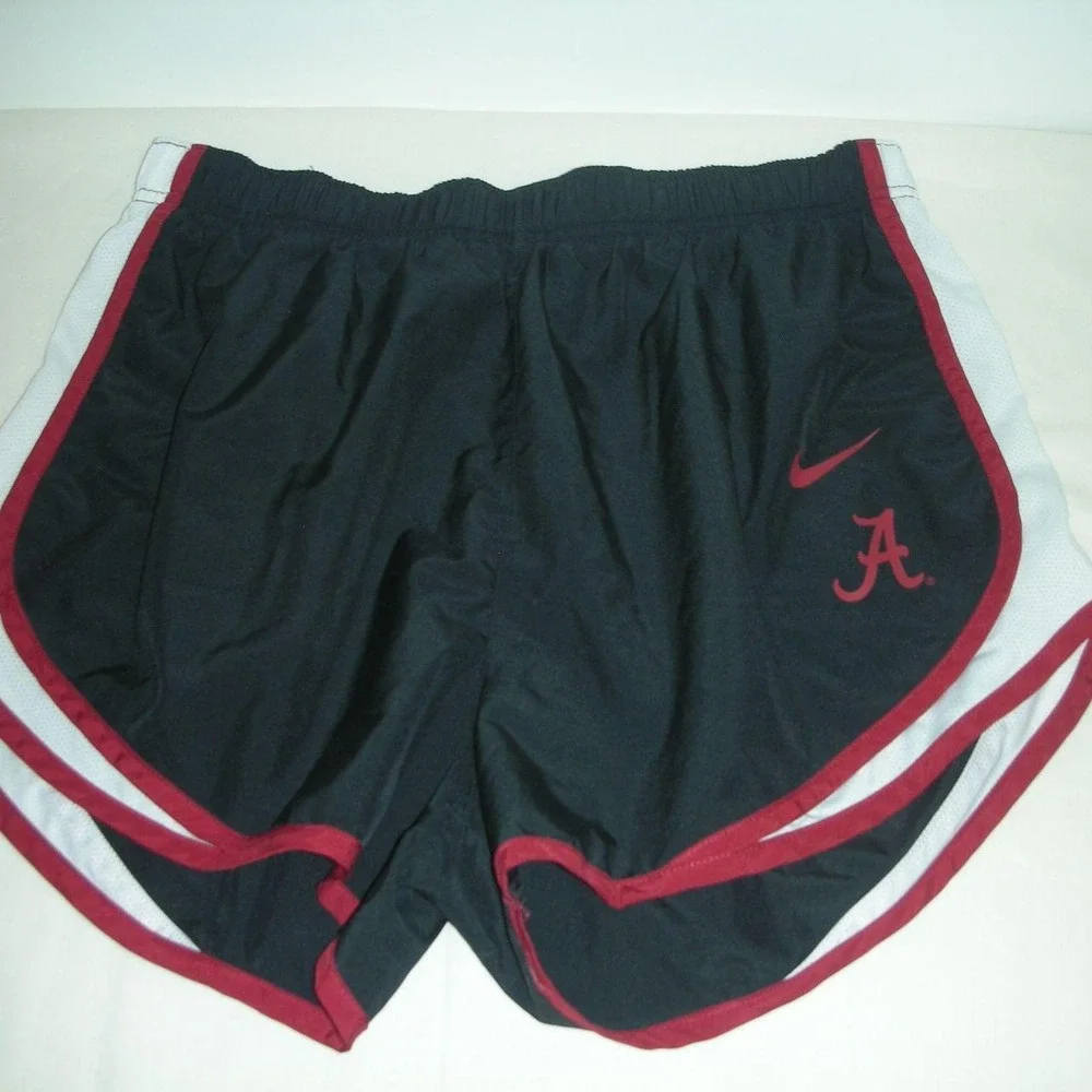 Nike Dri-FIT University of Alabama Athlete Issued Shorts Bundle of 4 Size L